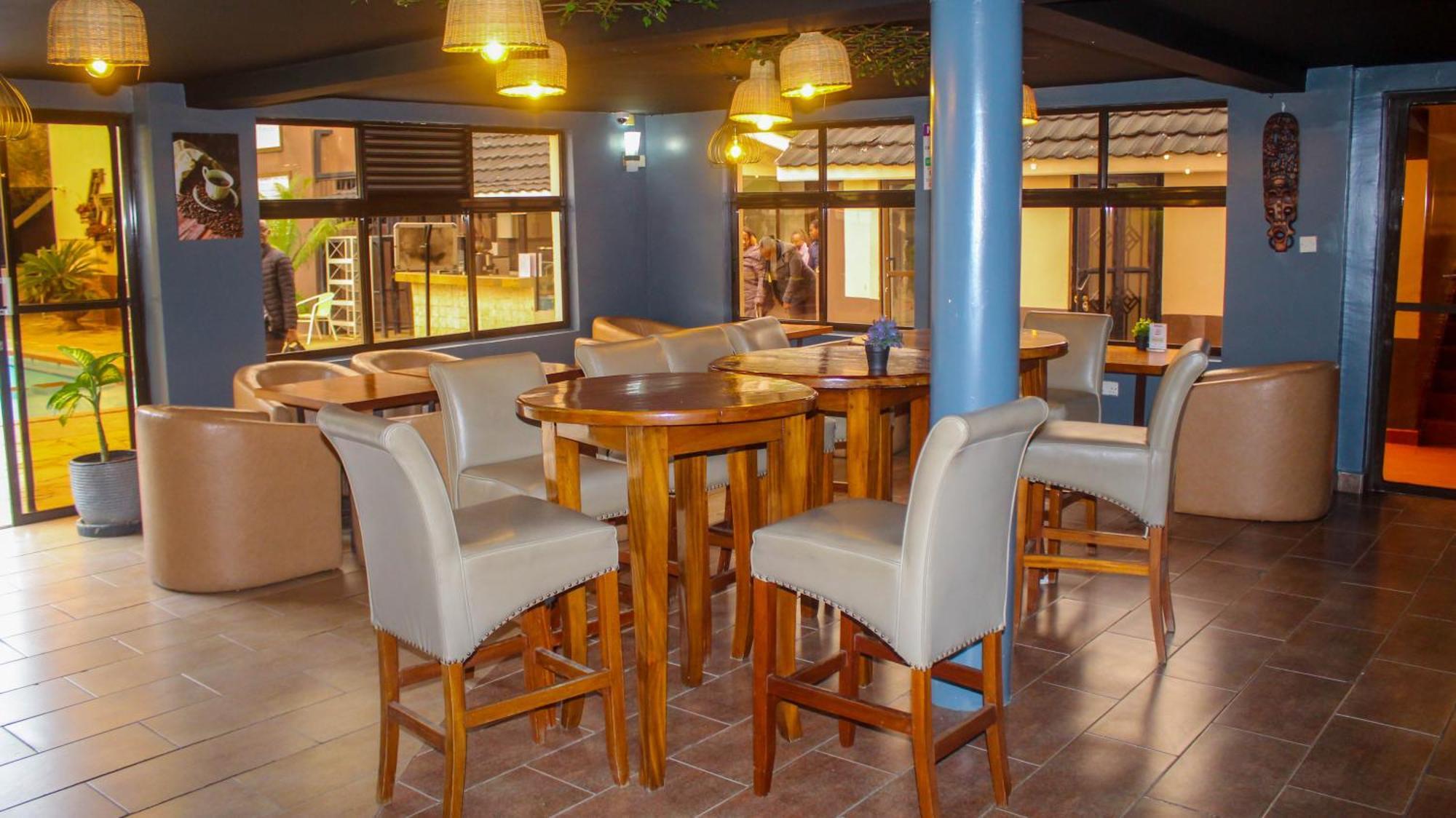 67 Airport Hotel Nairobi Mlolongo Екстер'єр фото