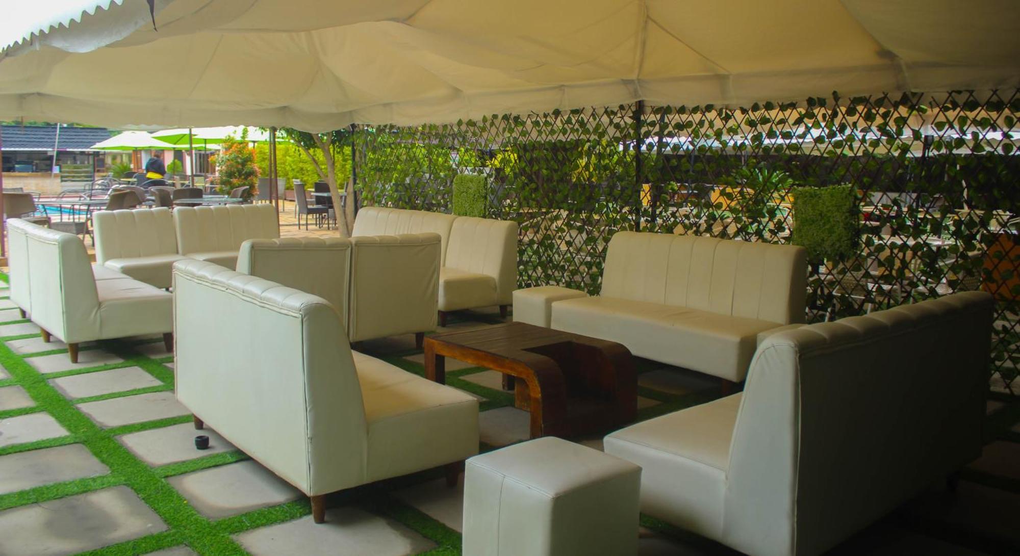 67 Airport Hotel Nairobi Mlolongo Екстер'єр фото