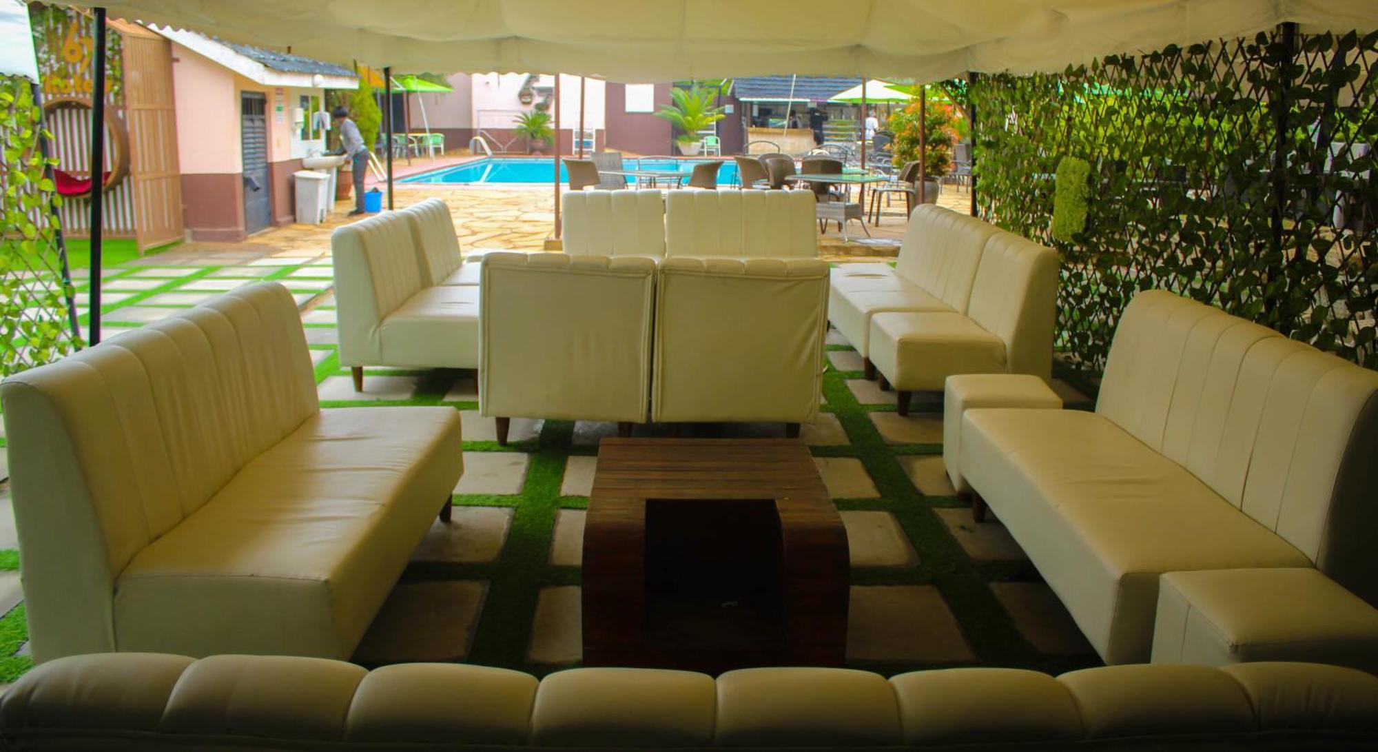 67 Airport Hotel Nairobi Mlolongo Екстер'єр фото