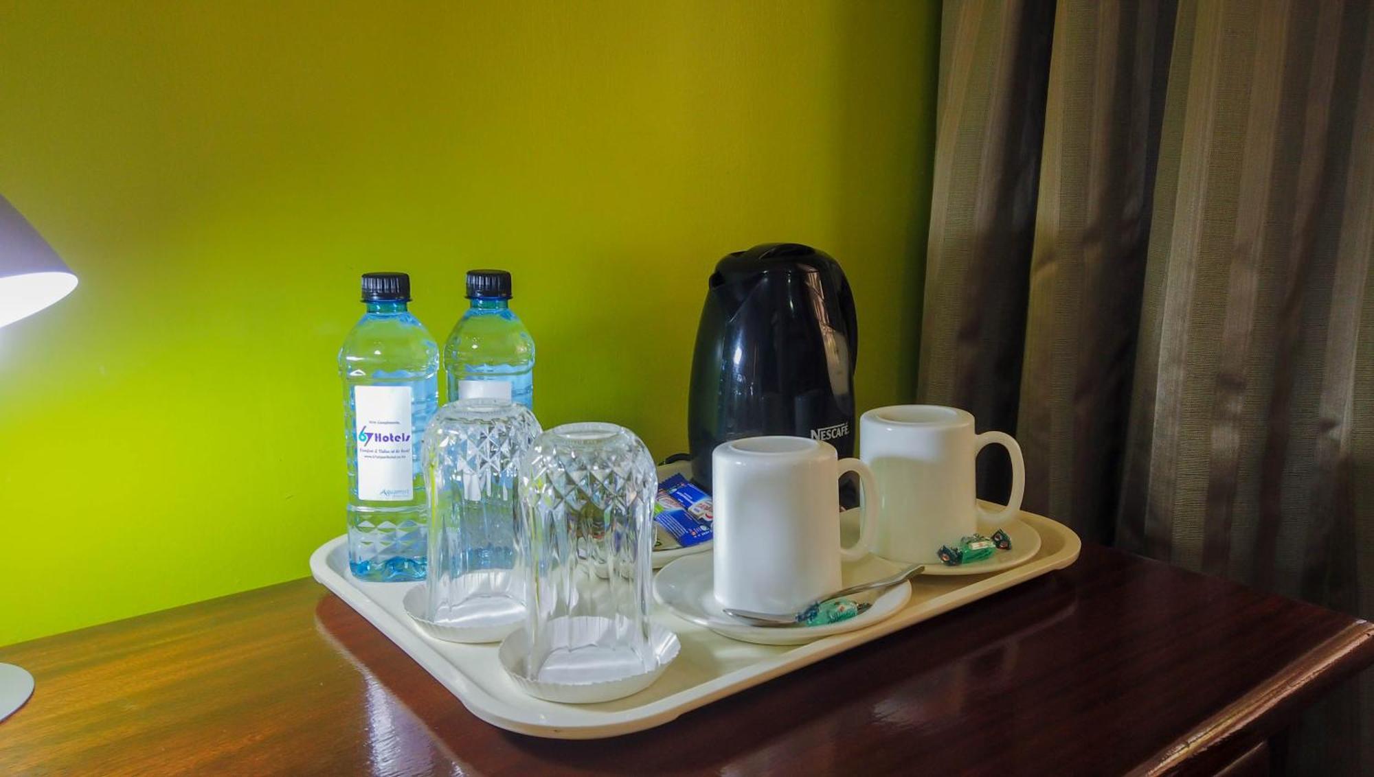 67 Airport Hotel Nairobi Mlolongo Екстер'єр фото