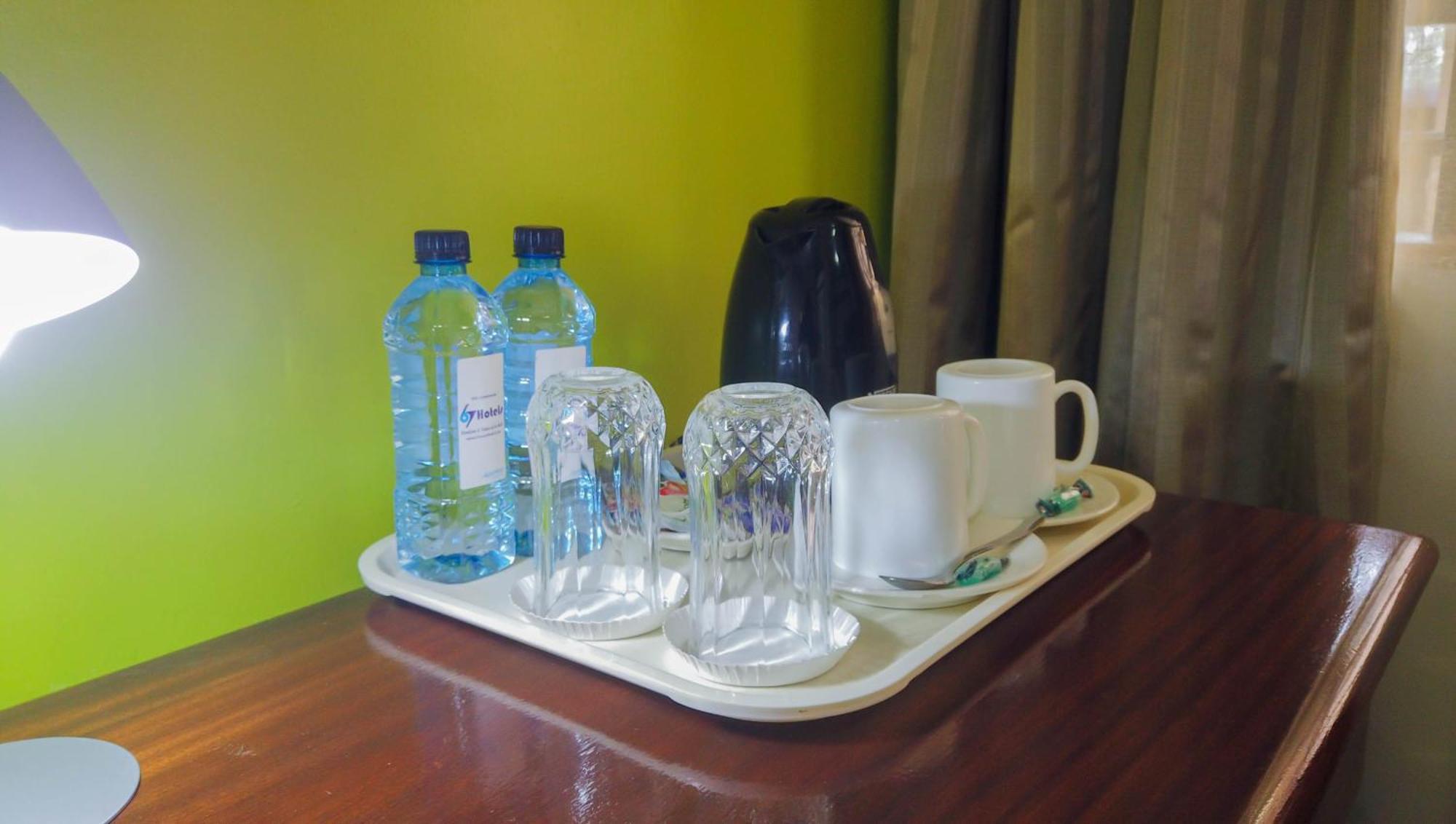 67 Airport Hotel Nairobi Mlolongo Екстер'єр фото