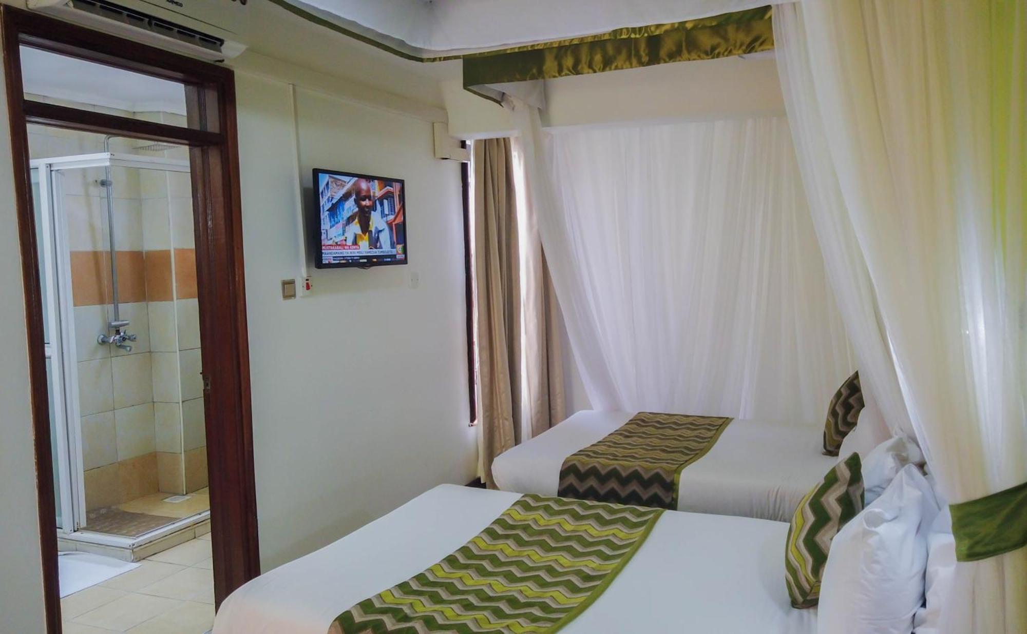 67 Airport Hotel Nairobi Mlolongo Екстер'єр фото