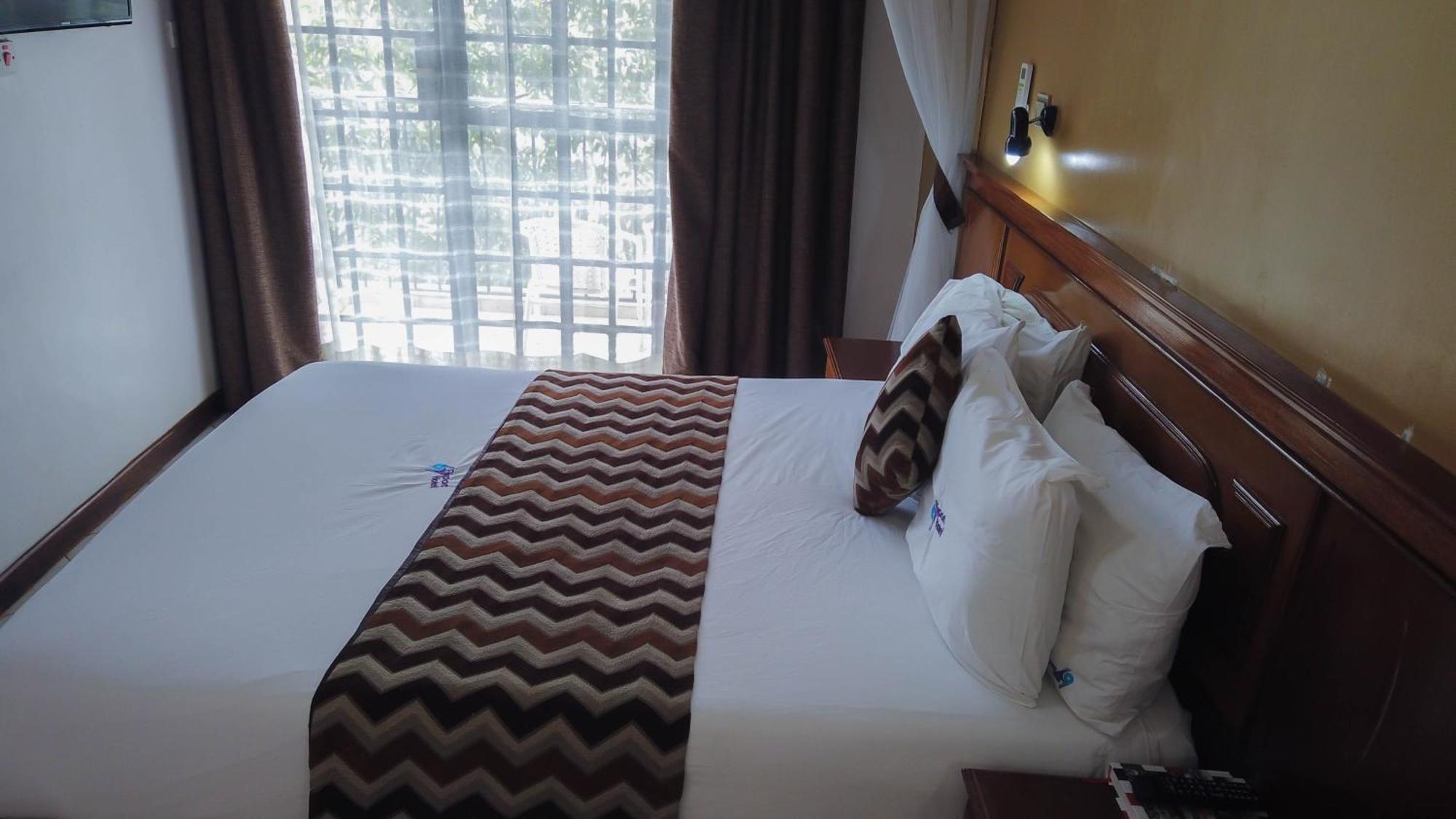 67 Airport Hotel Nairobi Mlolongo Екстер'єр фото